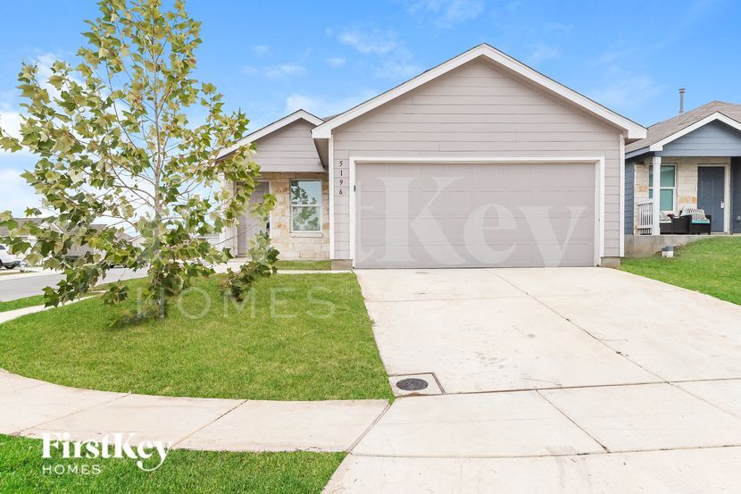 Primary Photo - 5196 Fowler Crst