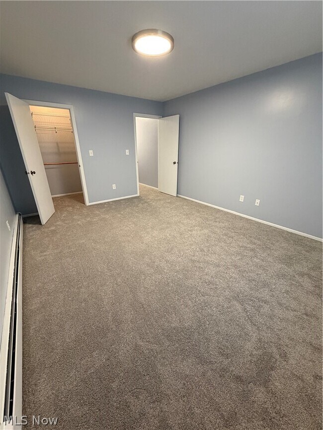 Building Photo - 118 Carter Cir