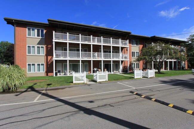 Primary Photo - 105 Westgate Dr