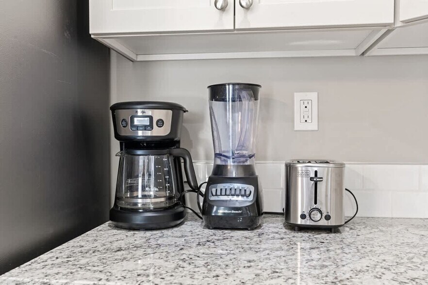 Building Photo - 14549 Tesswater St