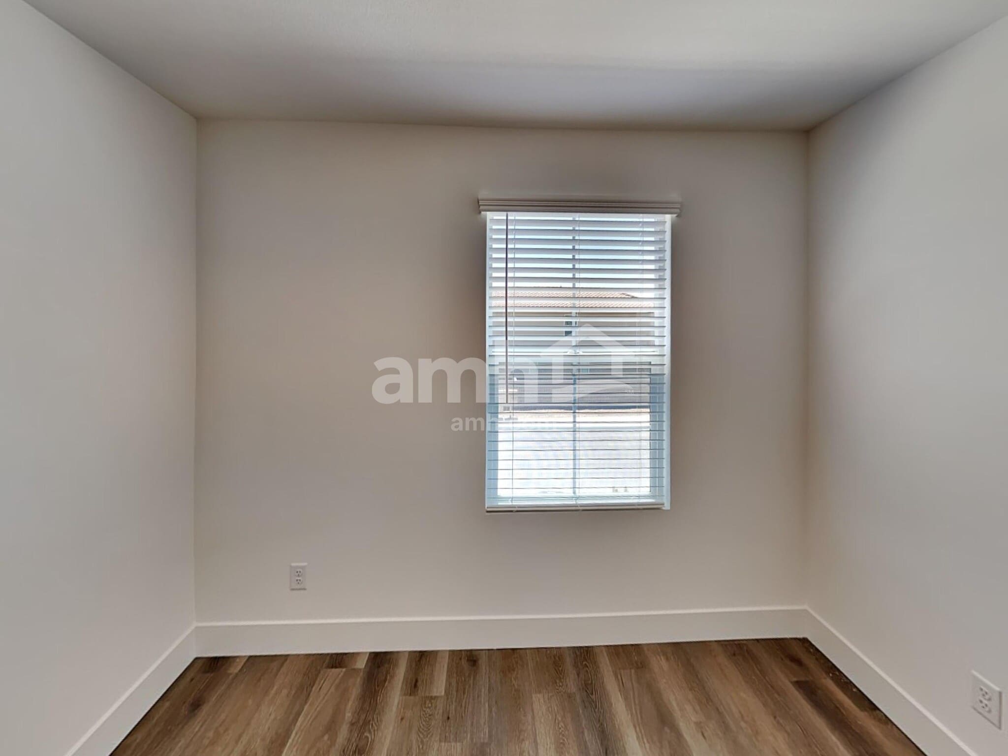 Building Photo - 9118 Fiesta Impatiens Ct