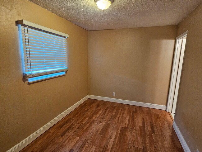Building Photo - 641 SW 83rd Ave