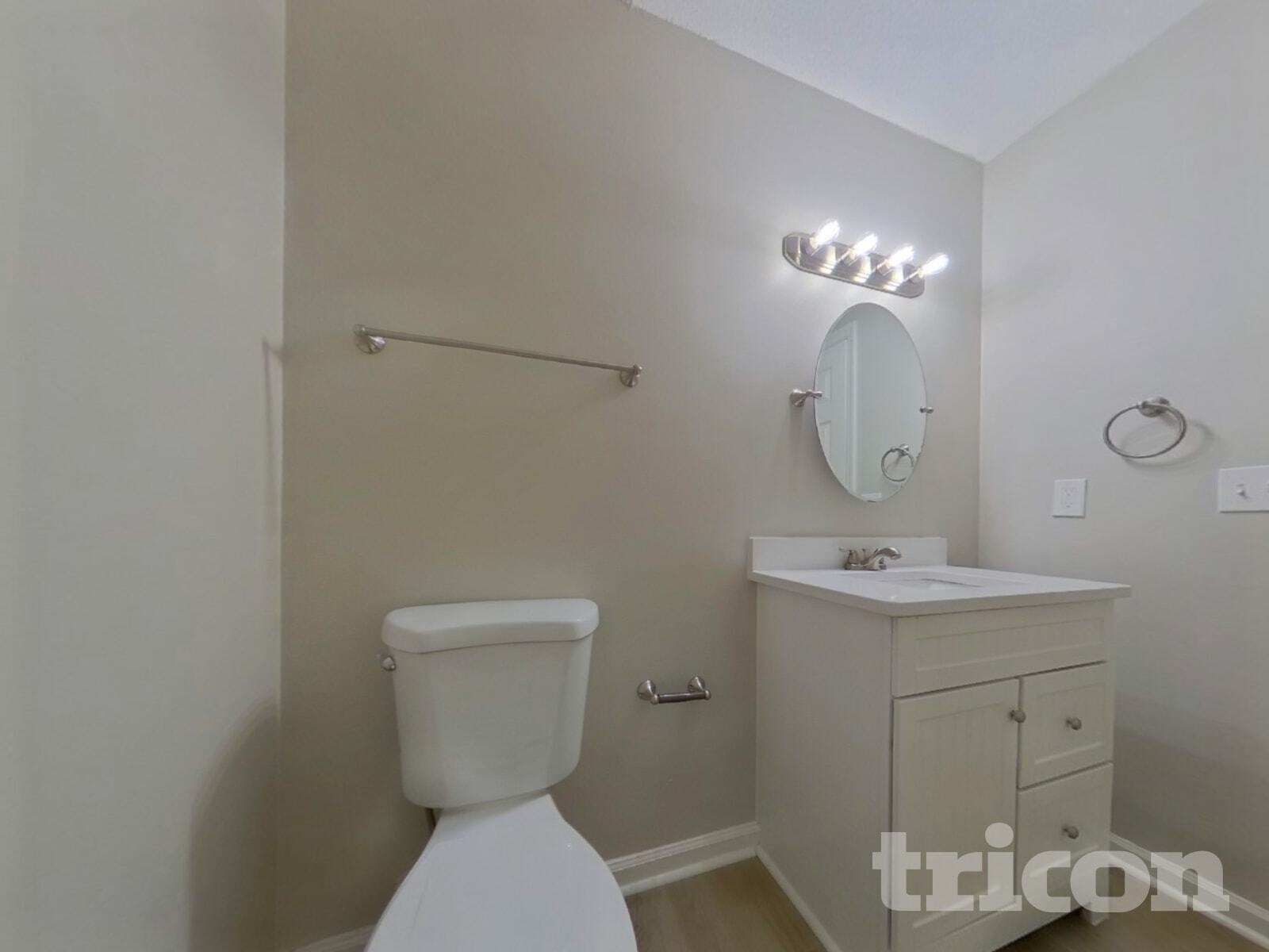 Building Photo - 911 Bentley Dr