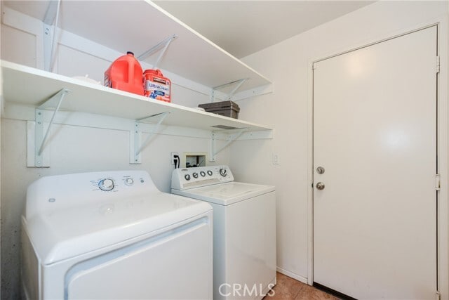 Building Photo - 8130 Garden Park St