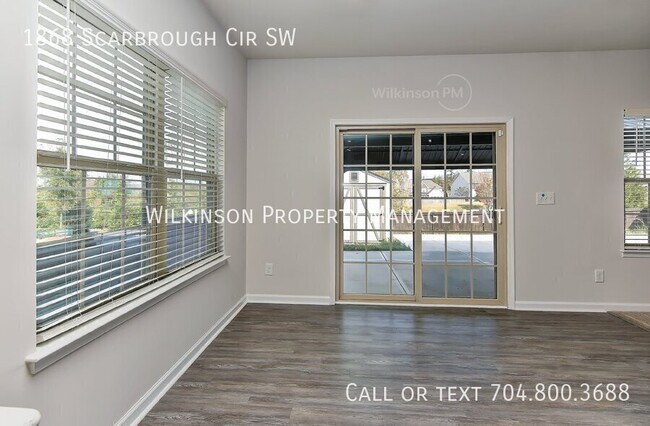 Building Photo - 1868 Scarbrough Cir SW