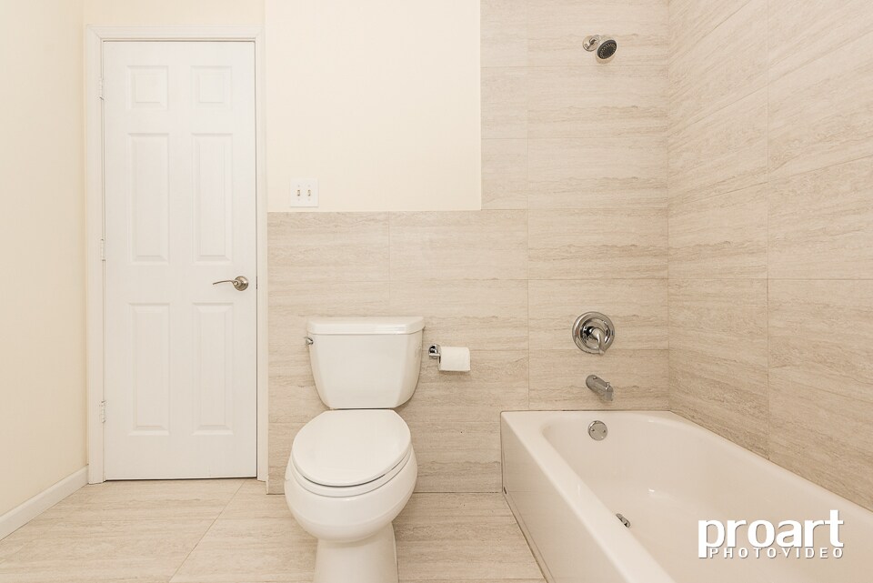 Building Photo - 838 Heatherbrook Ct