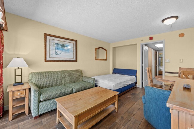 Building Photo - 6804 N Ocean Blvd