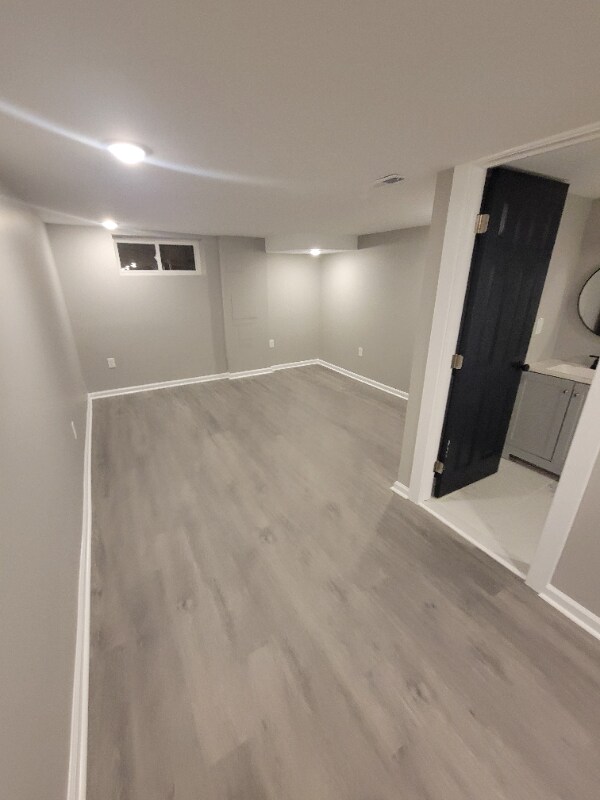 Building Photo - 1409 N Patterson Park Ave