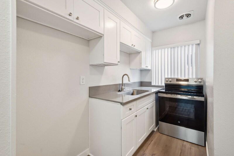 Building Photo - 15741 Francisquito Ave