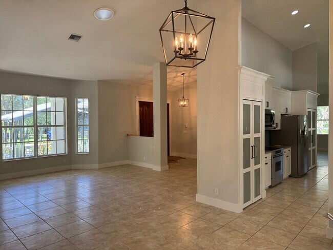 Building Photo - 9218 Whippoorwill Trail
