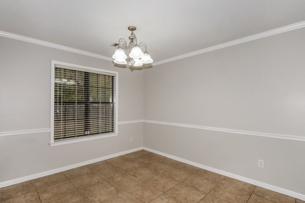 Building Photo - 8018 Jills Creek Dr