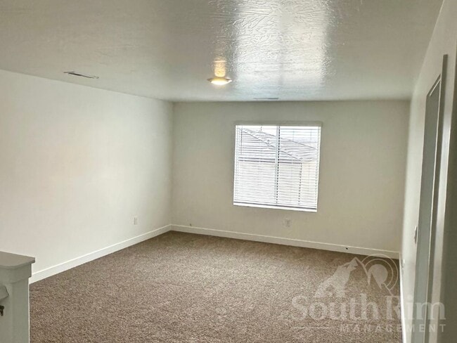 Building Photo - 1477 Fins Rd