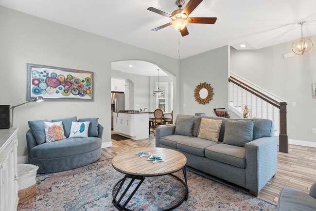 Building Photo - 21 Magical Pl