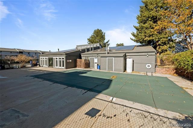 Building Photo - 7665 E Eastman Ave