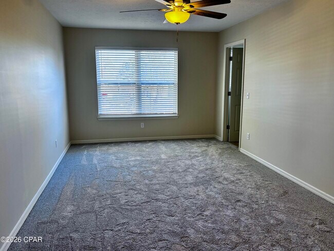 Building Photo - 6588 Harbour Blvd