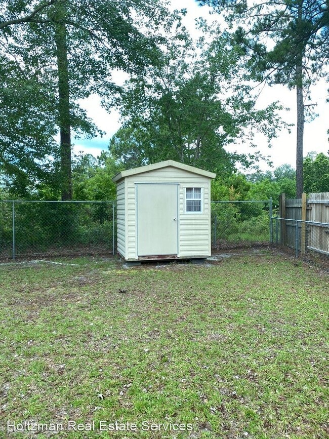 Building Photo - 3 br, 1 bath House - 1021 White Circle