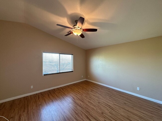 Building Photo - Grand Canyon Terrace