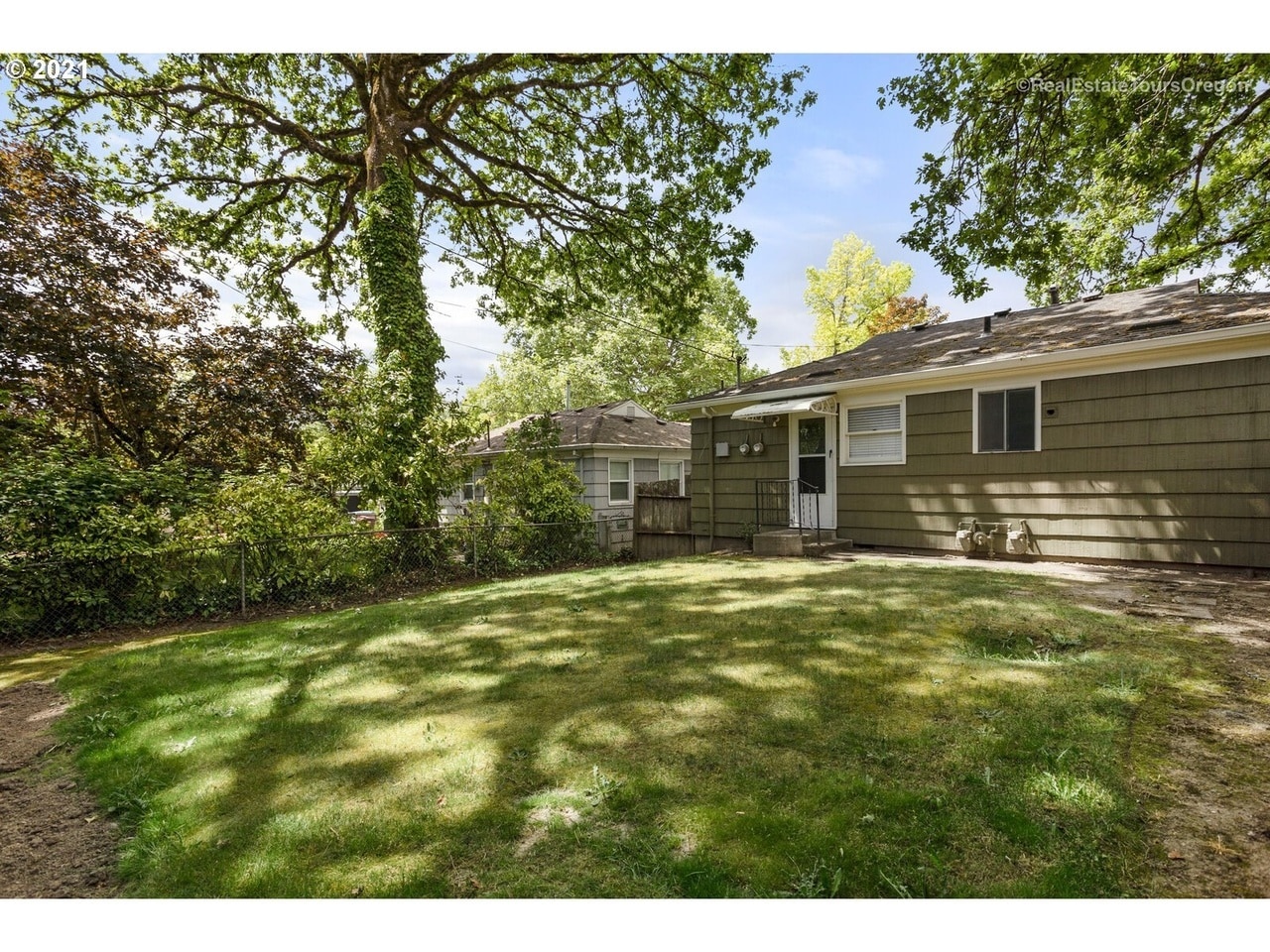 backyard - 2704 SW 123rd Ave