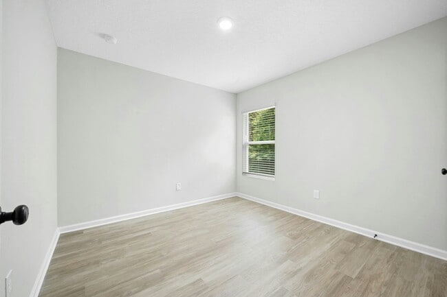 Building Photo - 2630 Kohn Rd