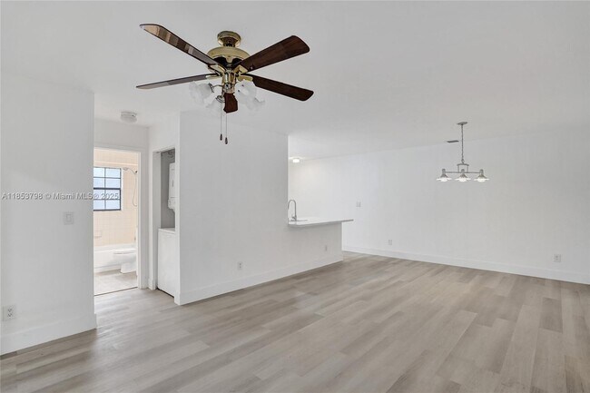 Building Photo - 3633 NW 94th Ave