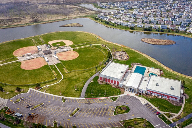 Building Photo - 2484 Alison Ave