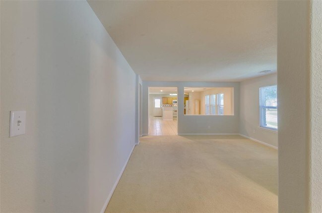 Building Photo - 3302 Legends Landing Dr