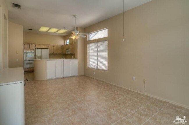 Building Photo - 78237 Willowrich Dr