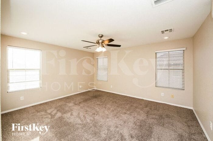 Building Photo - 10833 Beach House Ave