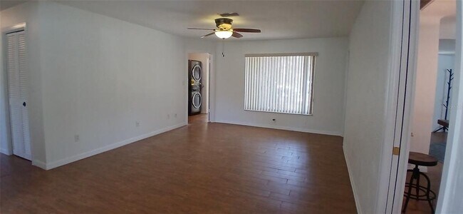 Building Photo - 4397 Harbor Hills Dr