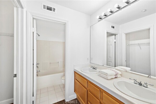 Building Photo - 28494 Sassetta Way