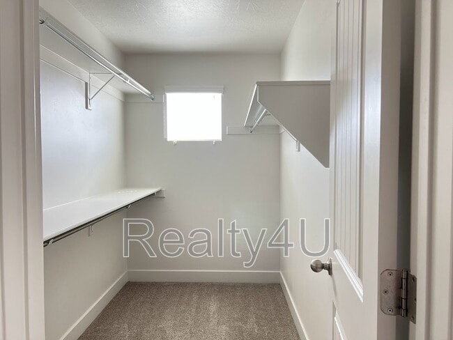 Building Photo - 277 E 330 N