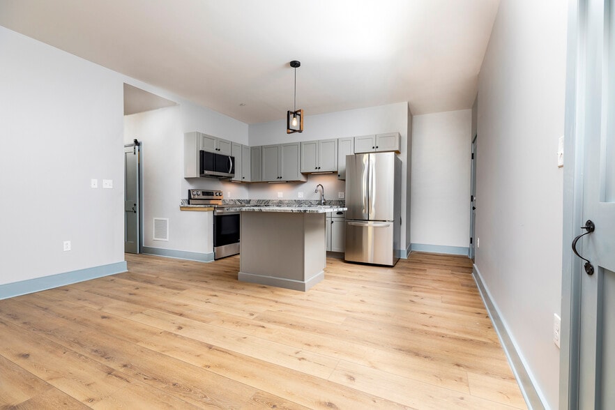 Building Photo - 86 Chosen Vale Ln