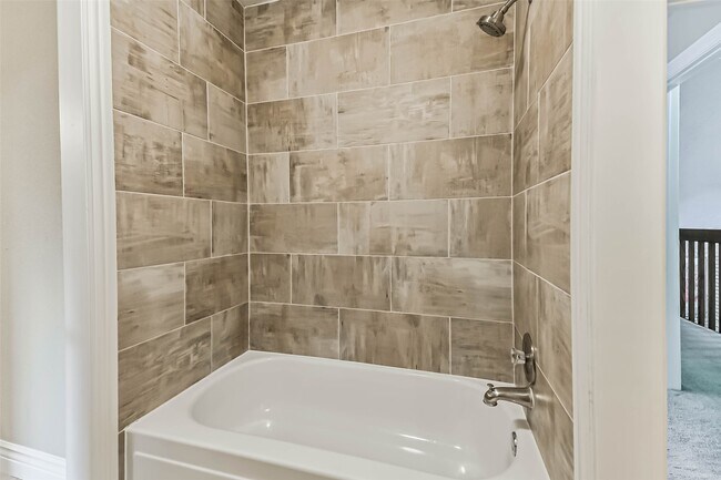 Building Photo - 3911 Cherry Forest Dr