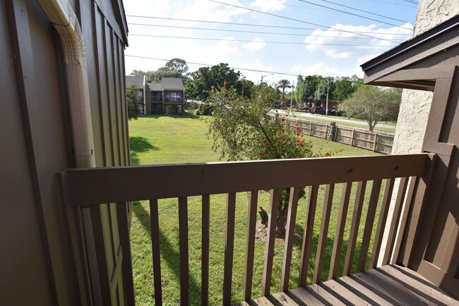 Building Photo - 5407 Pine Creek Dr