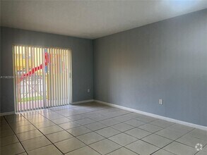 Building Photo - 14931 SW 82nd Ln