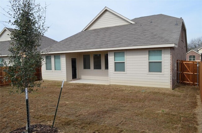 Building Photo - 7924 Lindheimer Ln