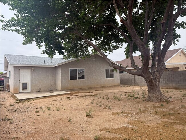 Building Photo - 2529 Simms Ave