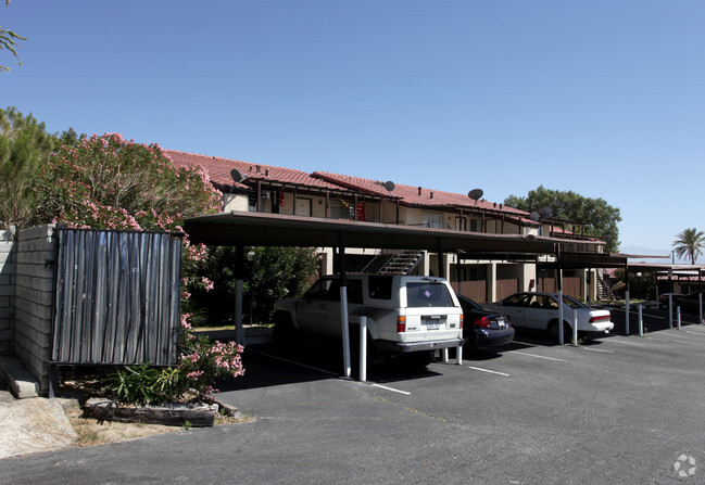 Building Photo - Agua Caliente Spa Apartments