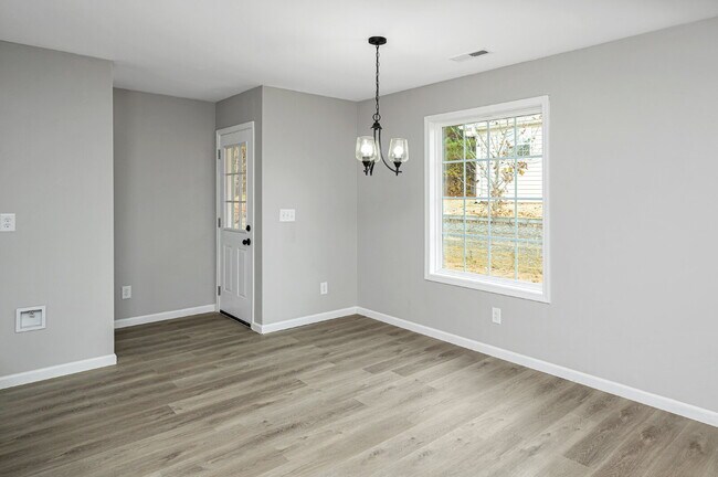 Building Photo - Beautiful Property for Rent in Springville, AL!!!