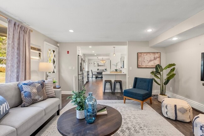 Building Photo - 62 Gregory Rd