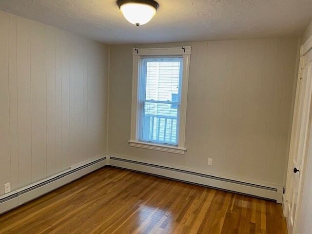 Bedroom - 70 Seymour St