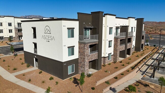 Building Photo - Ascesa Court