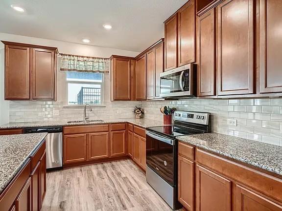 Building Photo - 1717 Foxglove Dr