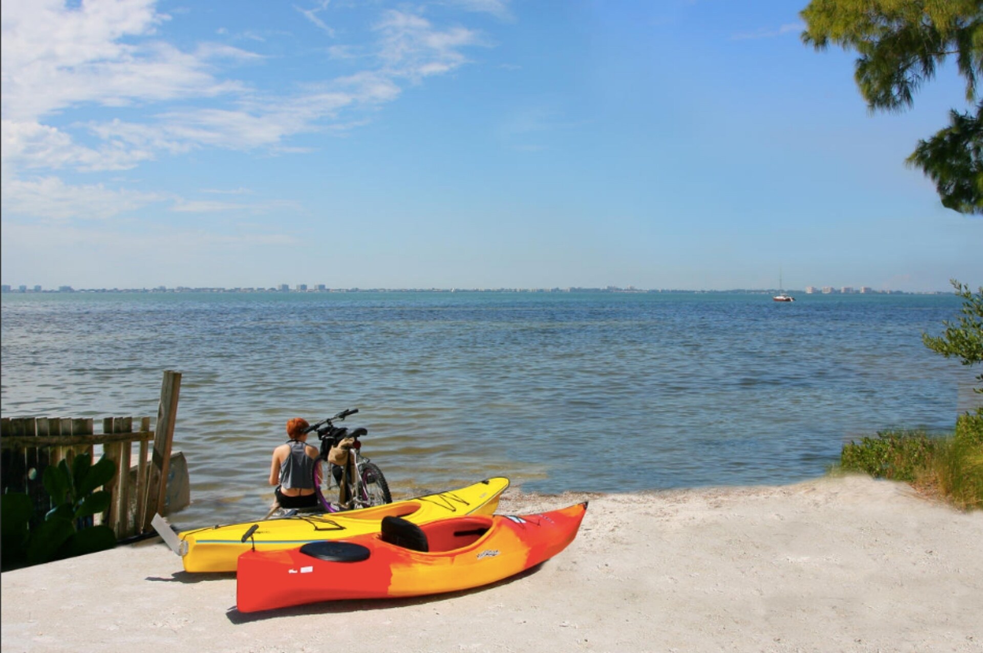 Building Photo - 3605 Iroquois Ave