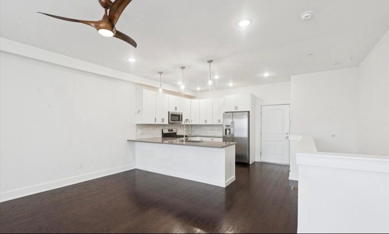 Building Photo - 518 W Montgomery Ave