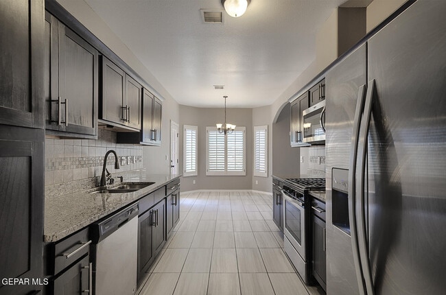 Building Photo - 14708 Boer Trl Ave