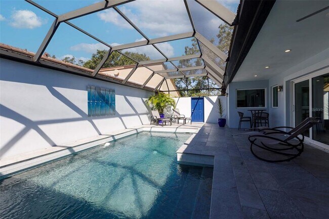 Building Photo - 3694 Glen Oaks Manor Dr