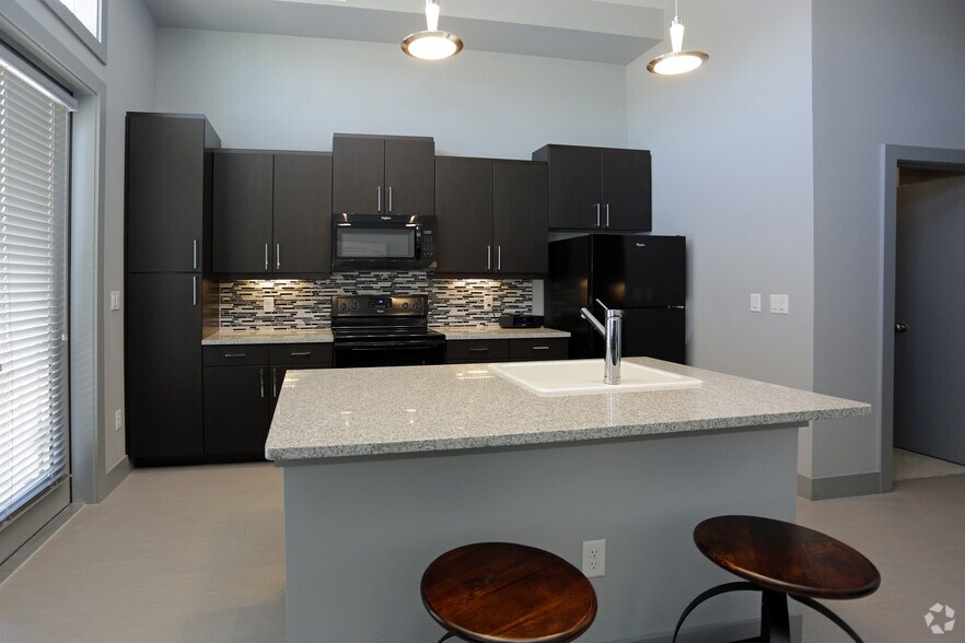 Forum Fitzsimons 13650 E Colfax Ave Aurora CO 80011 Apartment Finder