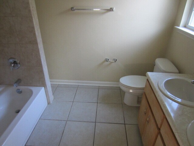 Building Photo - 1223 Cleveland St