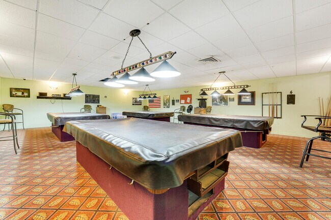 Building Photo - 13679 Date Palm Ct